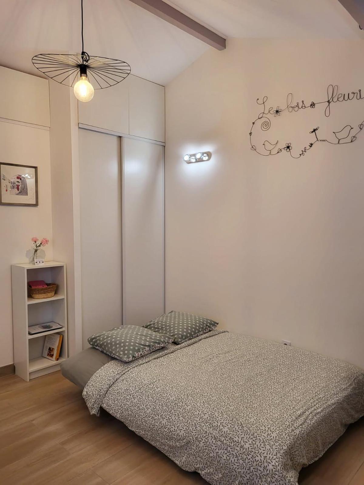 Maison Studio Le Bois Fleuri Croissy-Beaubourg المظهر الخارجي الصورة