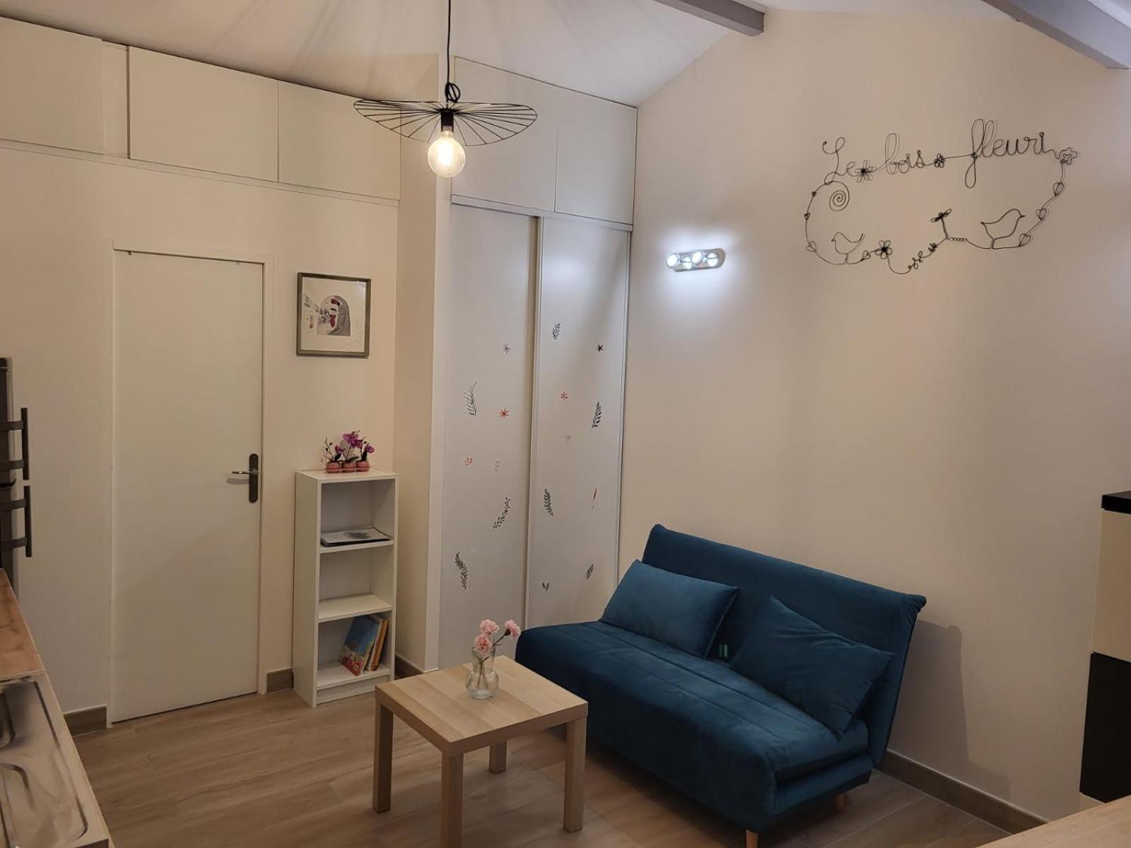Maison Studio Le Bois Fleuri Croissy-Beaubourg المظهر الخارجي الصورة